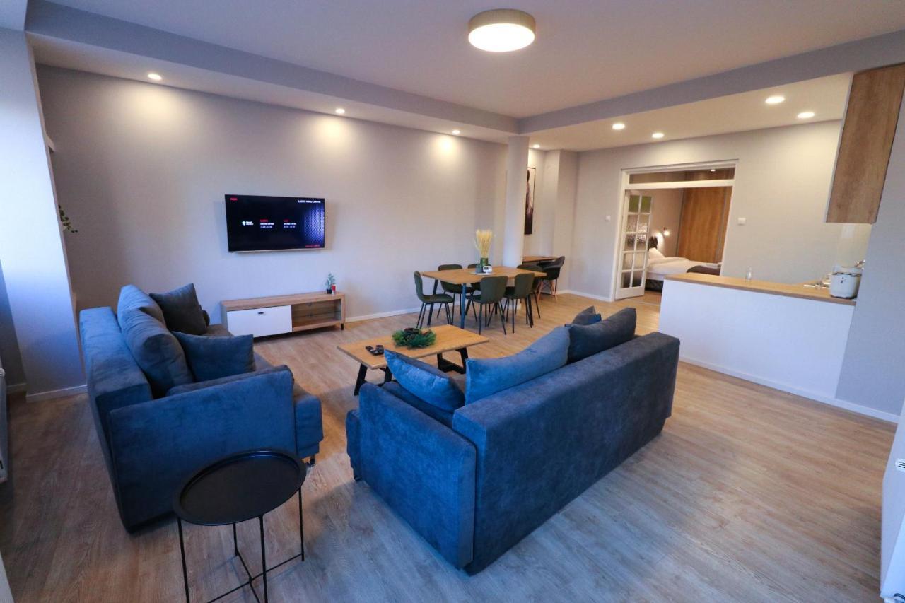 Ferienwohnung Heart Of Nis Lux Exterior foto
