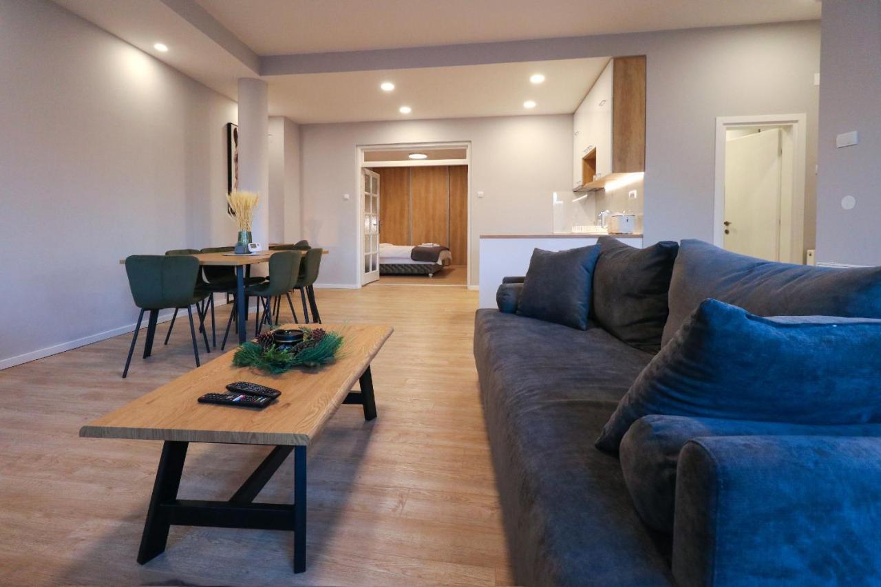 Ferienwohnung Heart Of Nis Lux Exterior foto