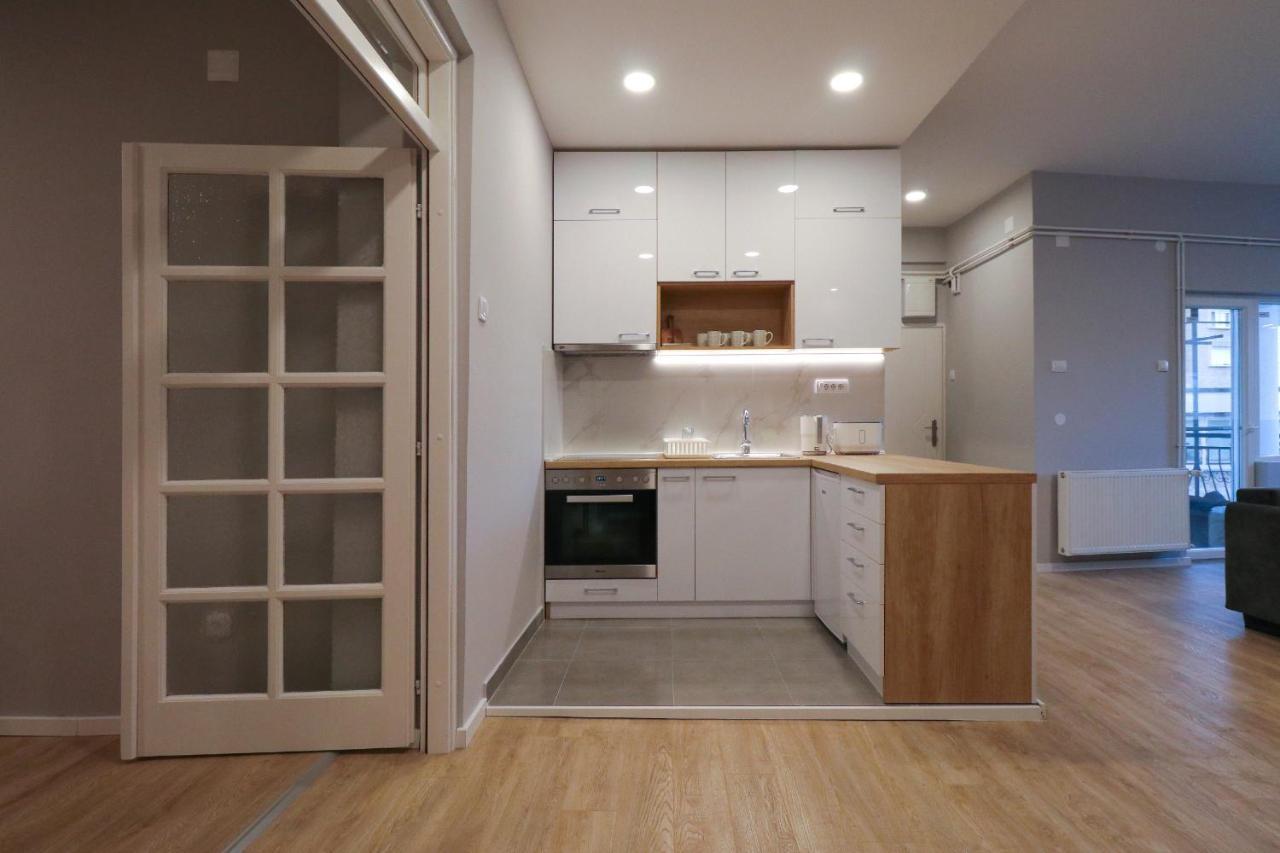 Ferienwohnung Heart Of Nis Lux Exterior foto