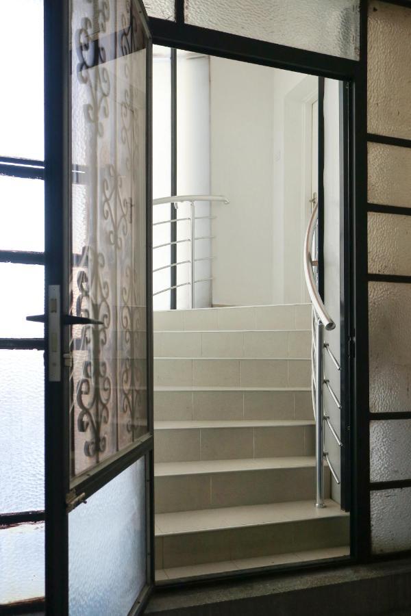 Ferienwohnung Heart Of Nis Lux Exterior foto