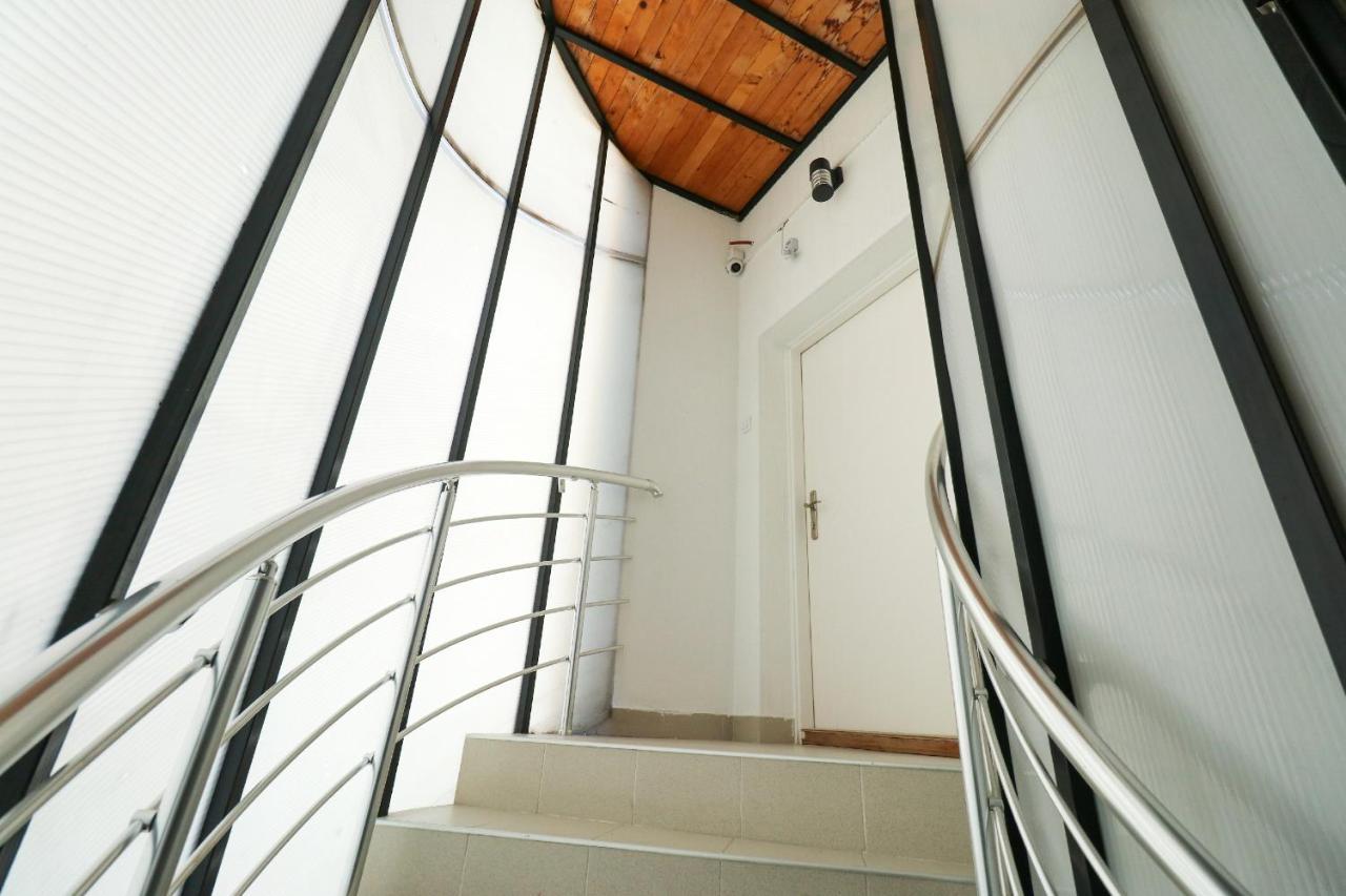 Ferienwohnung Heart Of Nis Lux Exterior foto